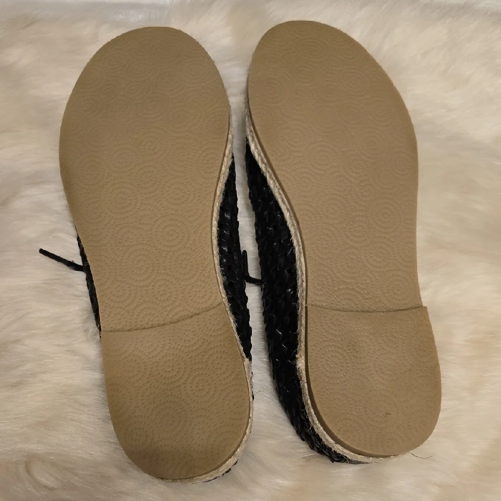 Seychelles Black Leather Espadrilles with Woven Texture Size 8 EUC From Dillards